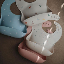 Load image into Gallery viewer, mushie silicone bib - vanilla confetti
